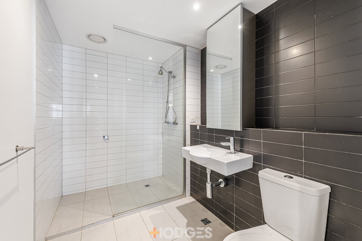 2206 / 200 Spencer Street MELBOURNE - Residential for sale