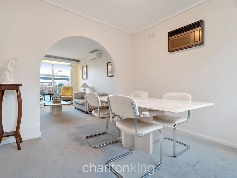 2 / 21 Alicia Street HAMPTON - Residential for sale