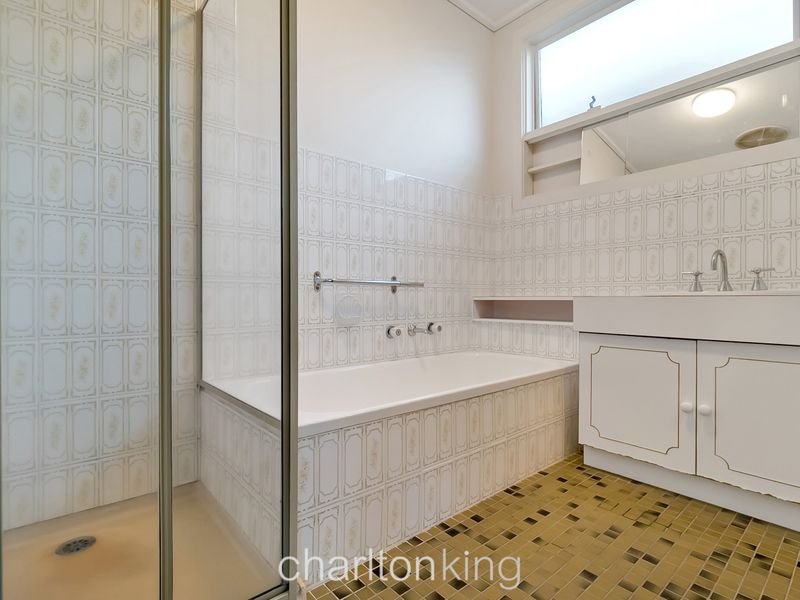 2 / 21 Alicia Street HAMPTON - Residential for sale