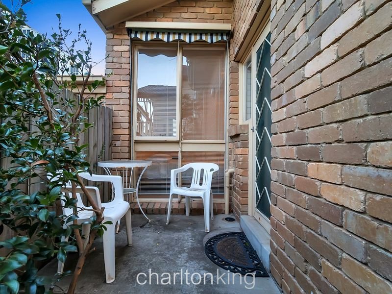 2 / 21 Alicia Street HAMPTON - Residential for sale