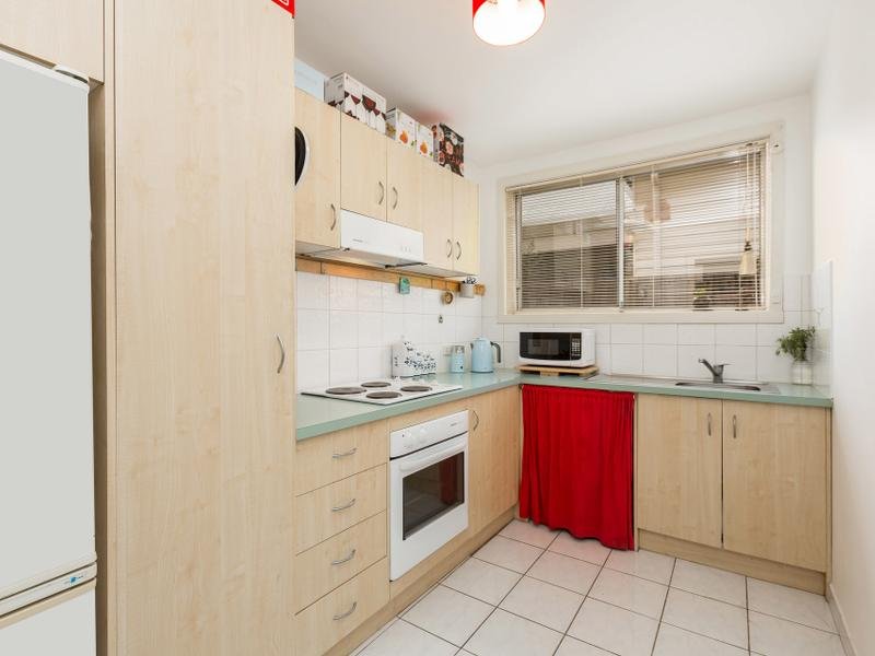 2 / 21 Bellairs Avenue SEDDON - Residential for sale