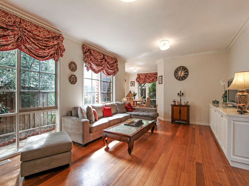 2 / 21 Bonanza Road BEAUMARIS - Residential for sale