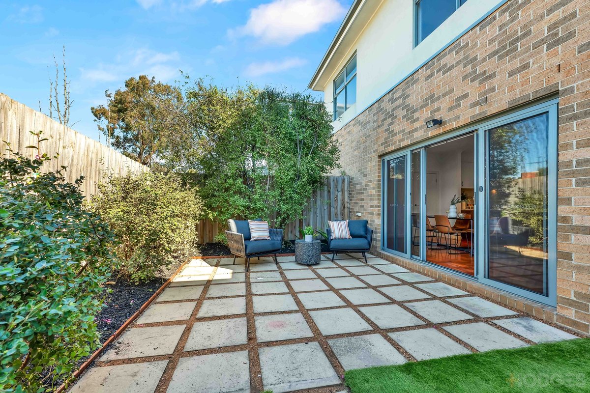 2 / 21 Morley Crescent Highett - Residential for sale