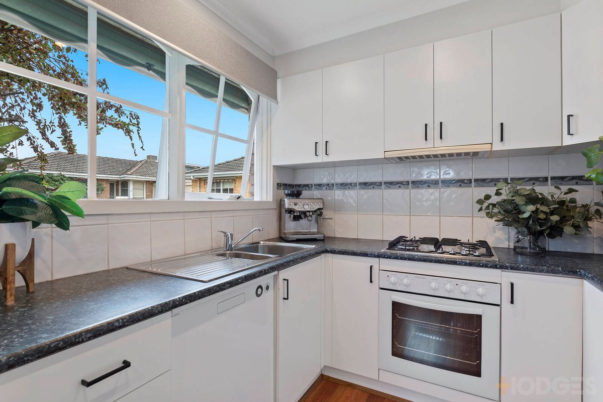 22 / 156 Lower Dandenong Road Parkdale - Residential for sale
