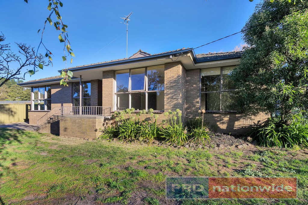 222 Daylesford Road, BROWN HILL VIC 3350