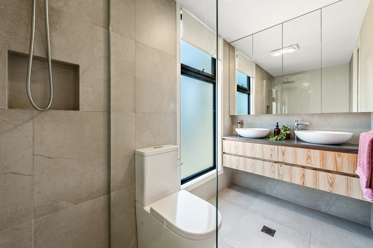 222 Kororoit Creek Road Williamstown North - Residential for sale