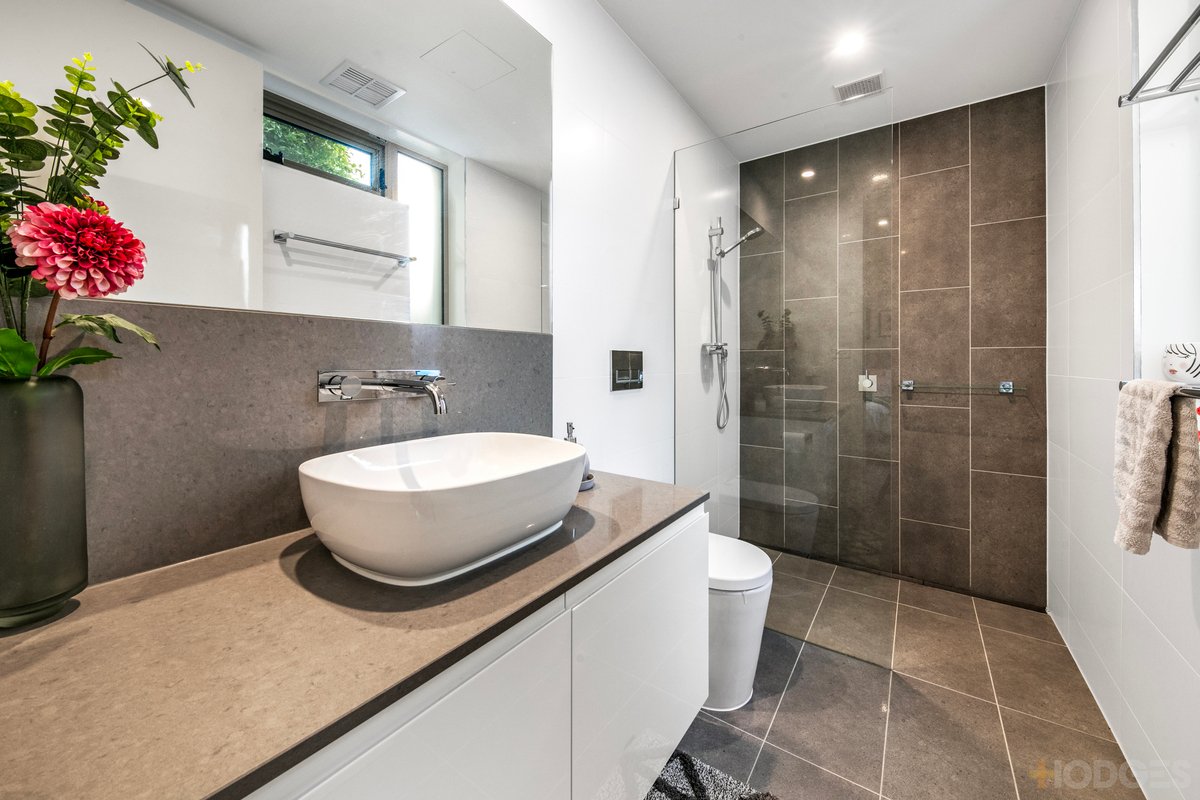 2 / 22 Willansby Avenue Brighton - Residential for sale