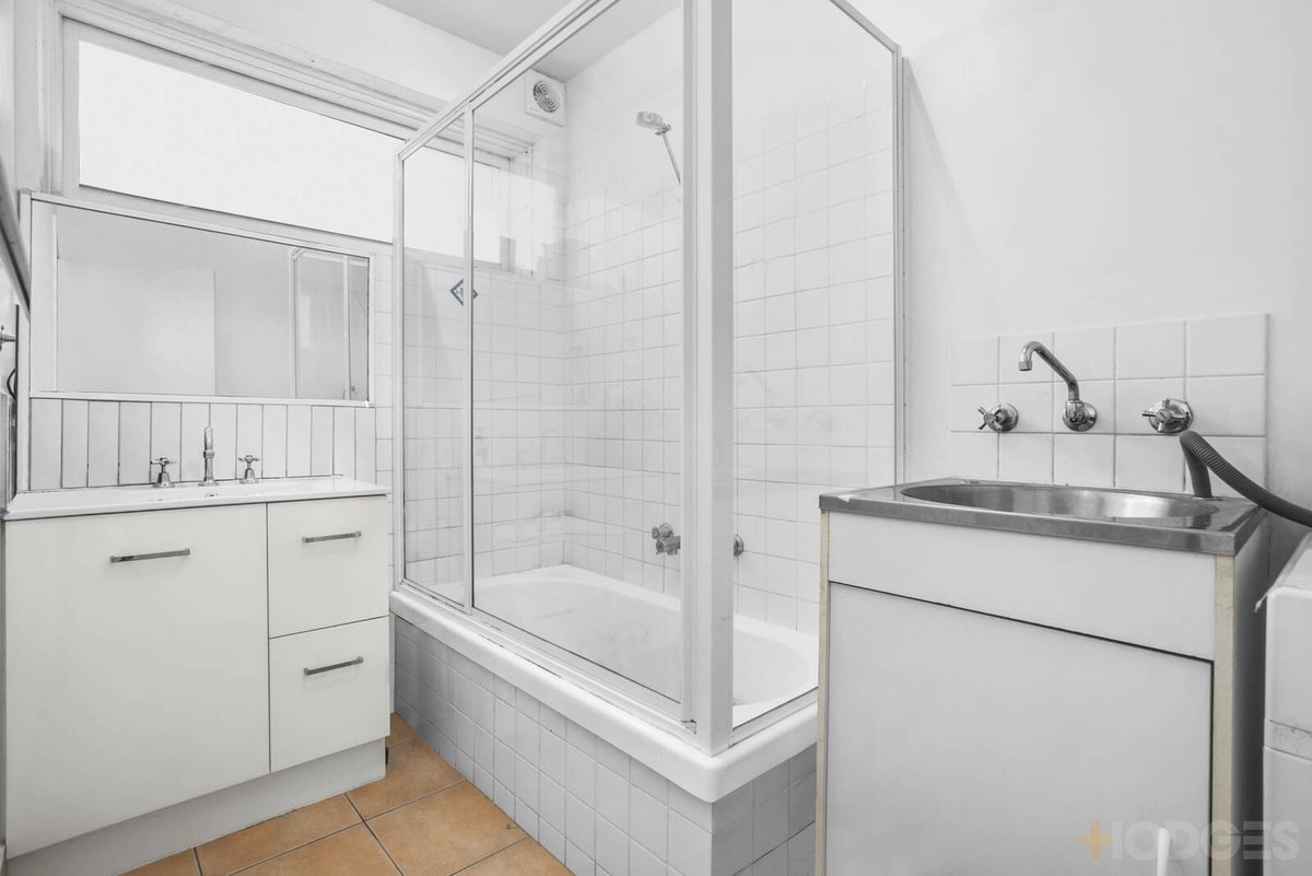 2 / 224 Nepean Highway Parkdale - Residential for sale
