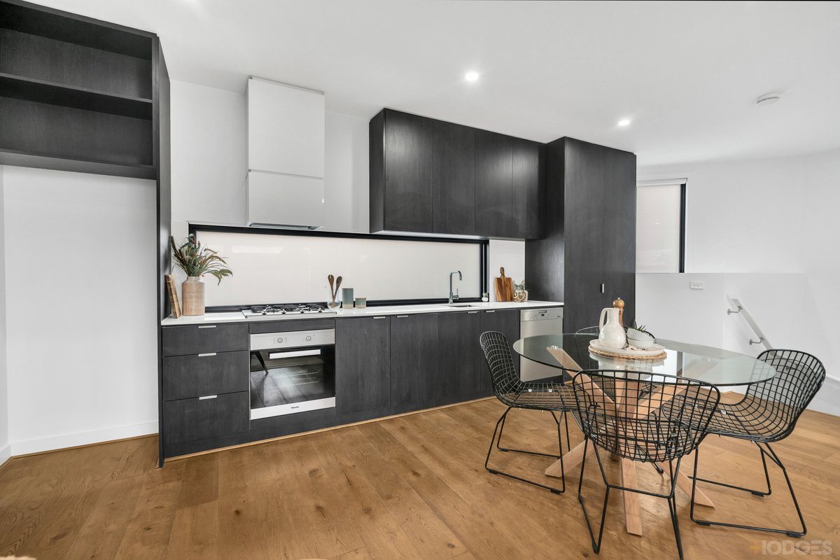 2 / 23 Jean Street Cheltenham - Residential for sale