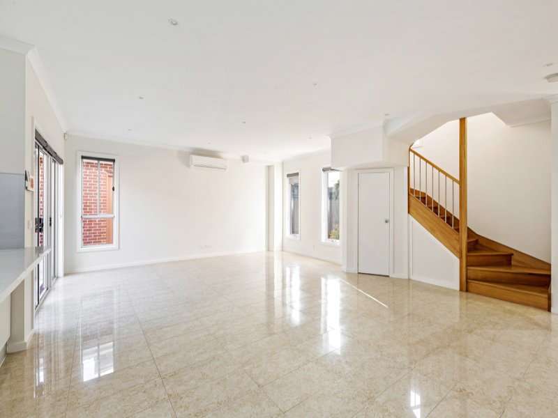 2 / 24 Beaumont Parade WEST FOOTSCRAY - Residential for sale