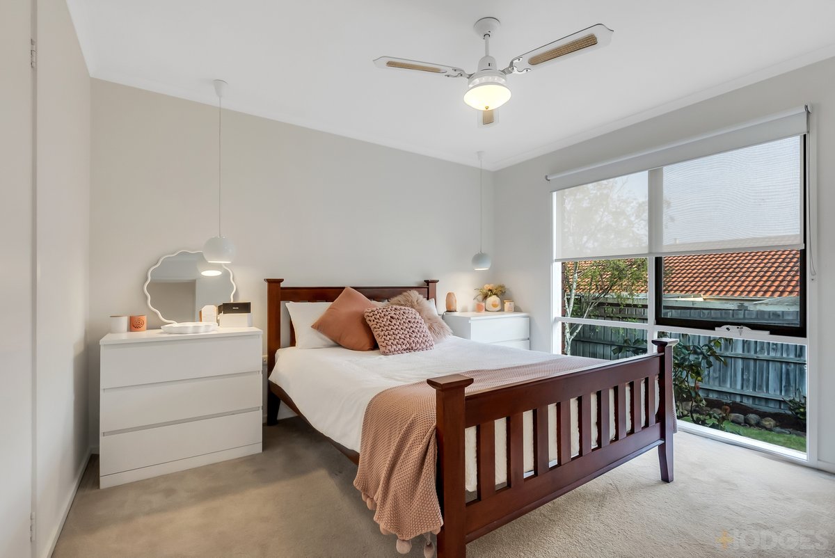 2 / 24 Sunray Avenue Cheltenham - Residential for sale