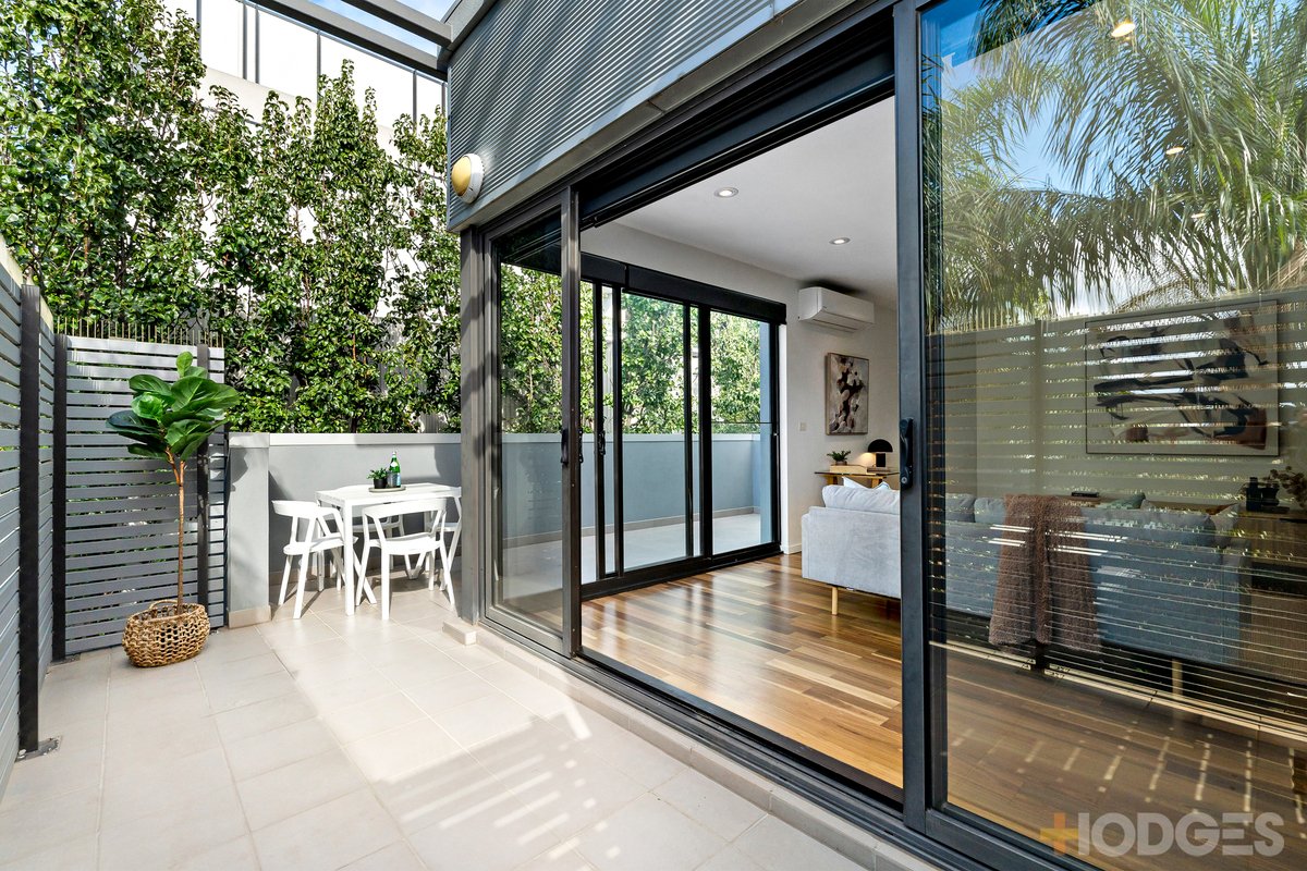 22 / 45 Grenville Street Hampton - Residential for sale