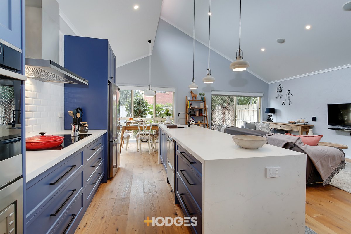 2/25 Collins Street Werribee - Residential for sale