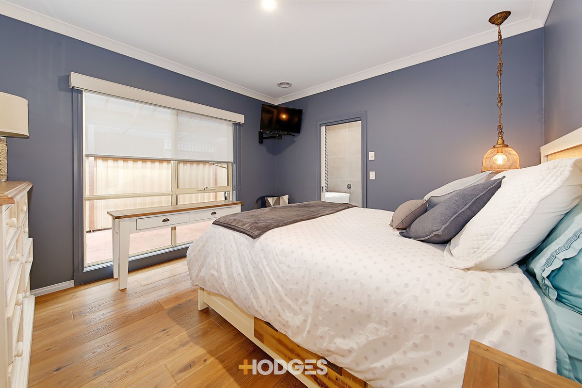 2/25 Collins Street Werribee - Residential for sale