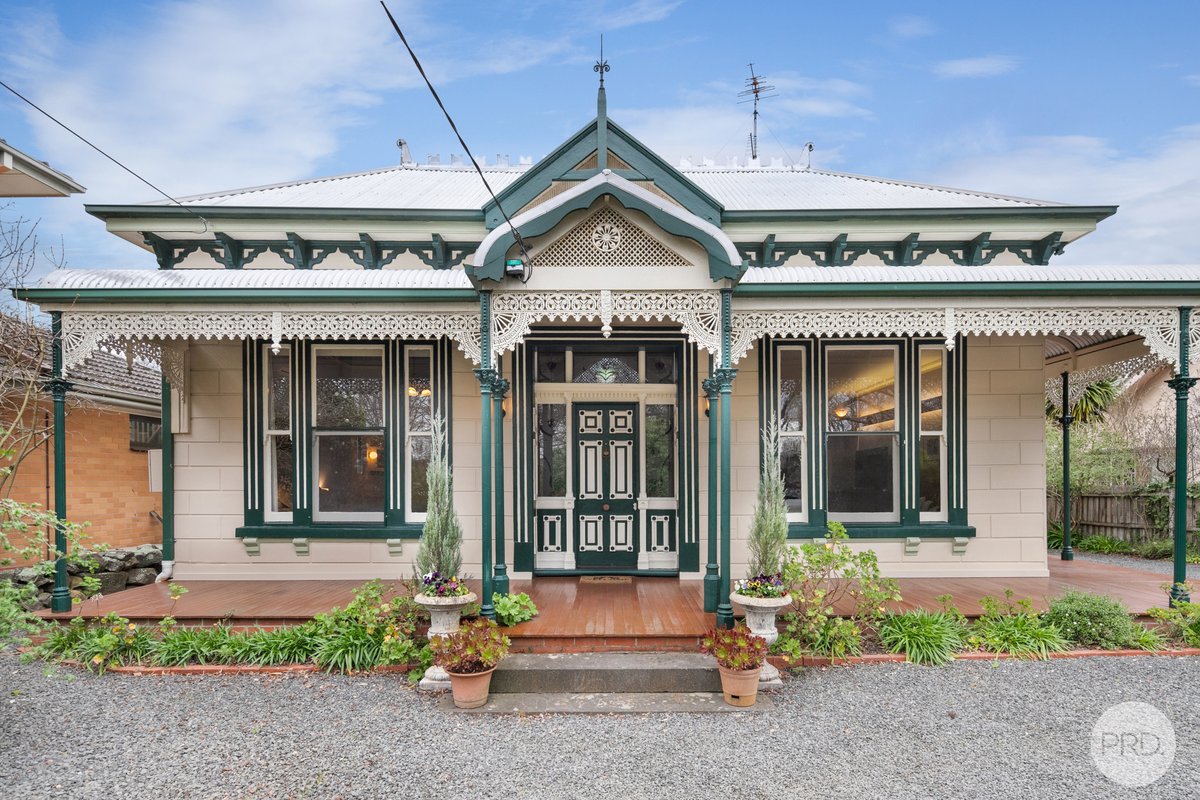 226 Forest Street, WENDOUREE VIC 3355