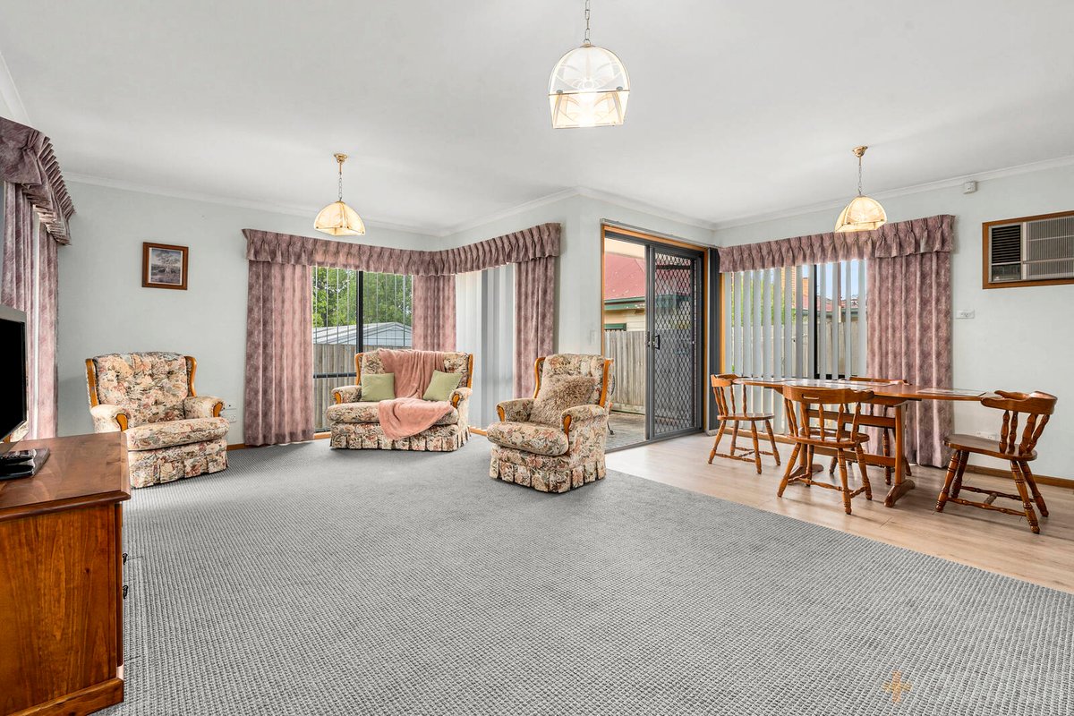 2 / 26 Minerva Road Manifold Heights - Residential for sale