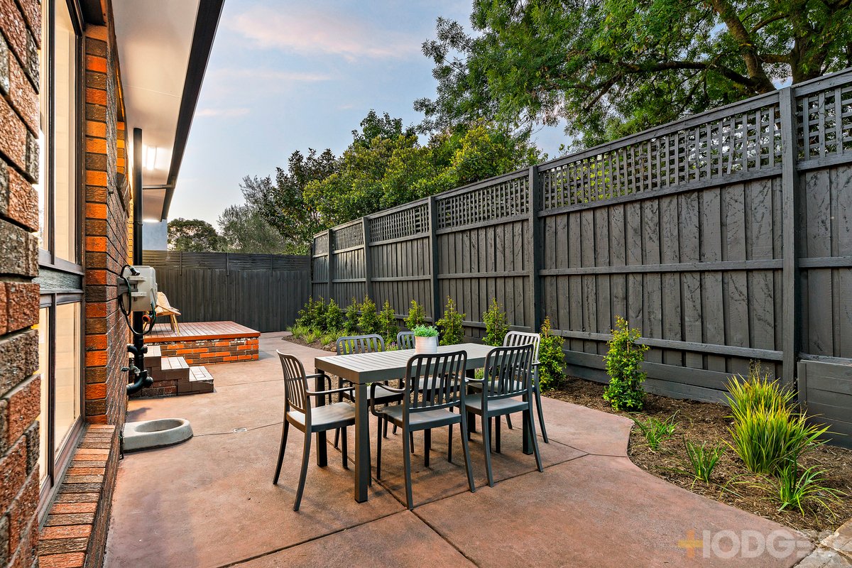 2 / 27 Crisp Street Hampton - Residential for sale
