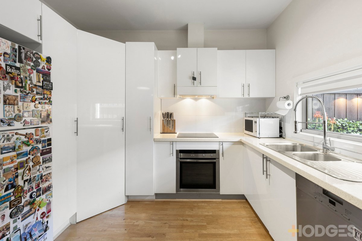 2 / 27 Edgar Street Kingsville - Residential for sale