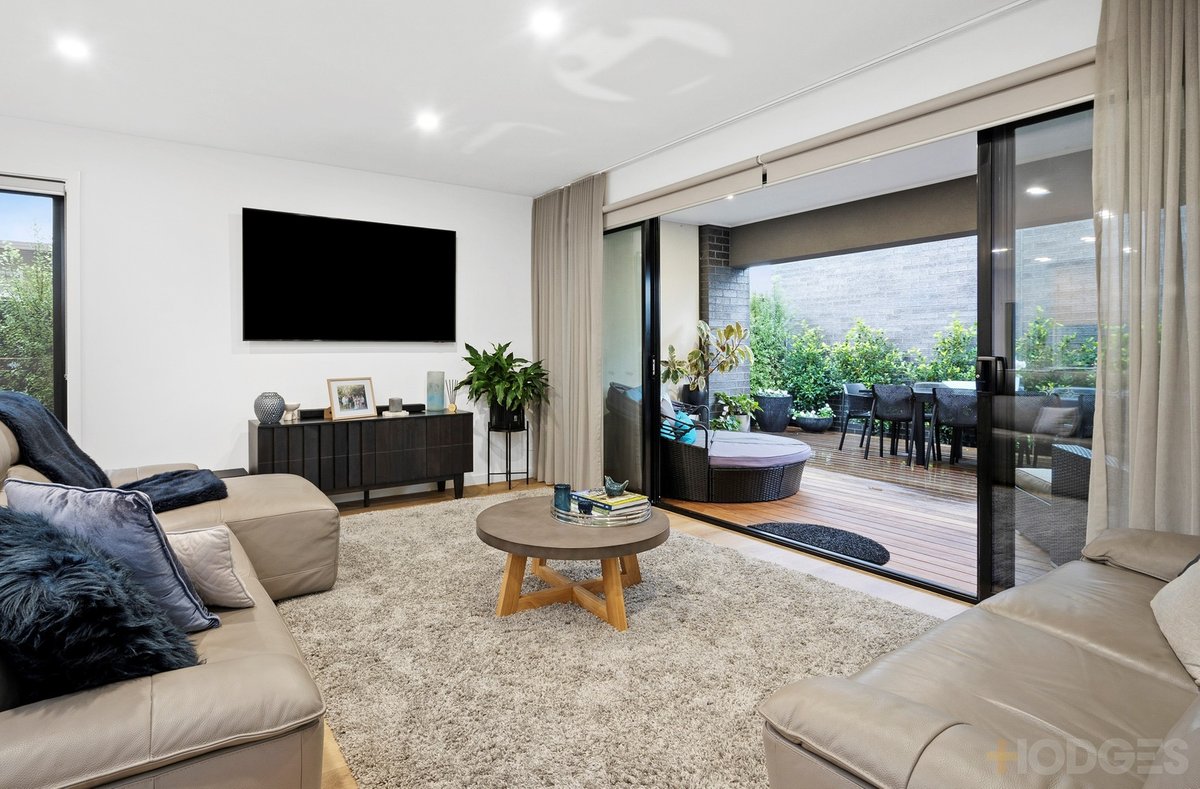 2 / 27 Knight Avenue Herne Hill - Residential for sale