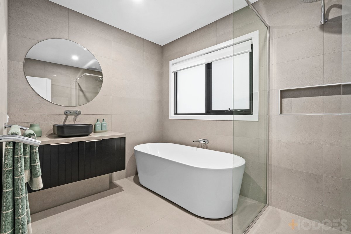 2 / 27 Knight Avenue Herne Hill - Residential for sale