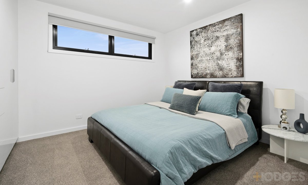 2 / 27 Knight Avenue Herne Hill - Residential for sale