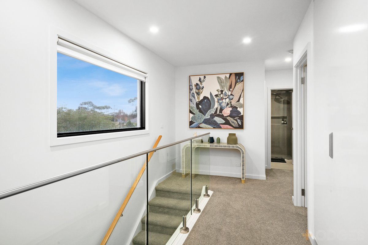 2 / 27 Knight Avenue Herne Hill - Residential for sale