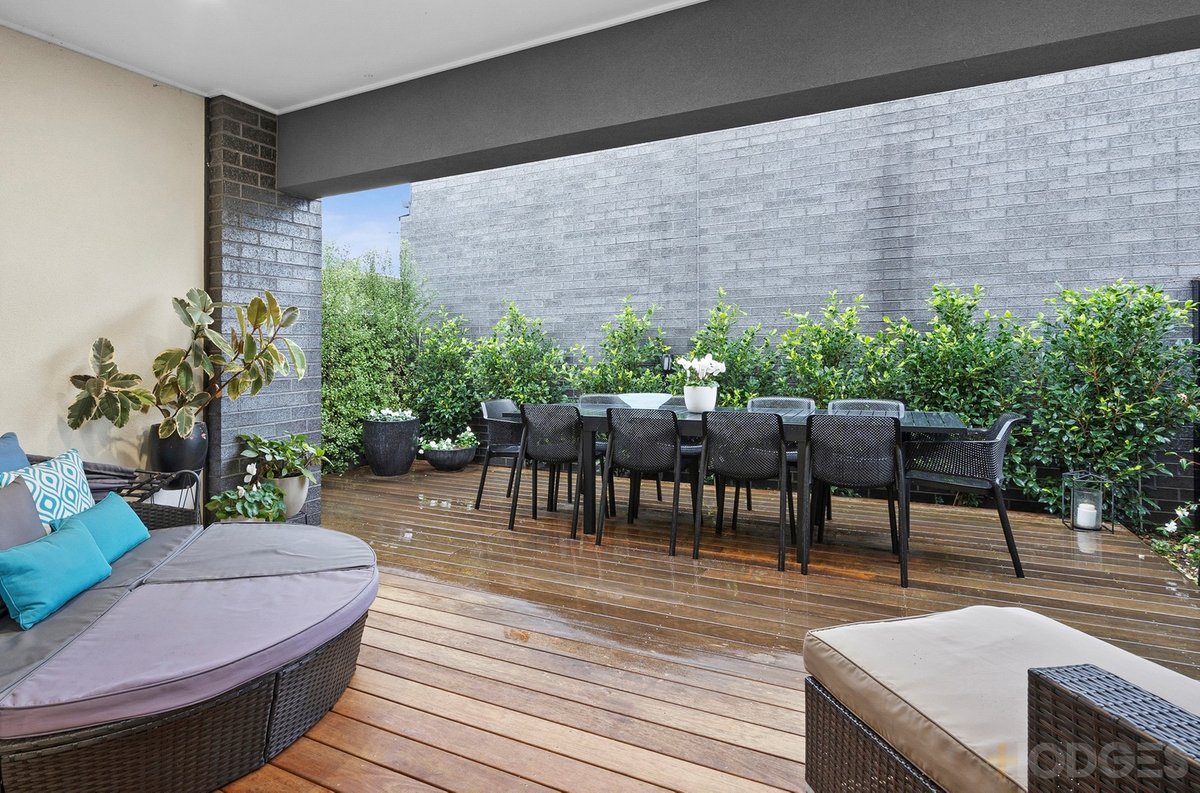 2 / 27 Knight Avenue Herne Hill - Residential for sale