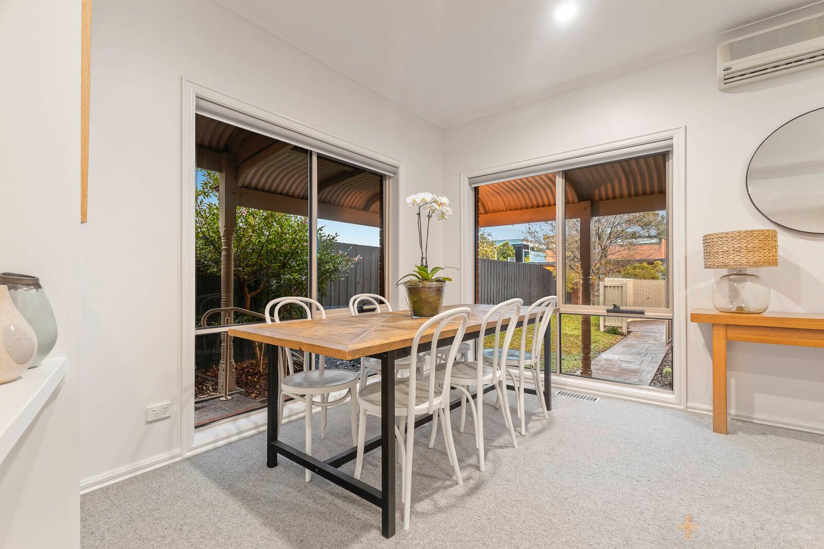 2 / 27 Willis Street Hampton - Residential for sale