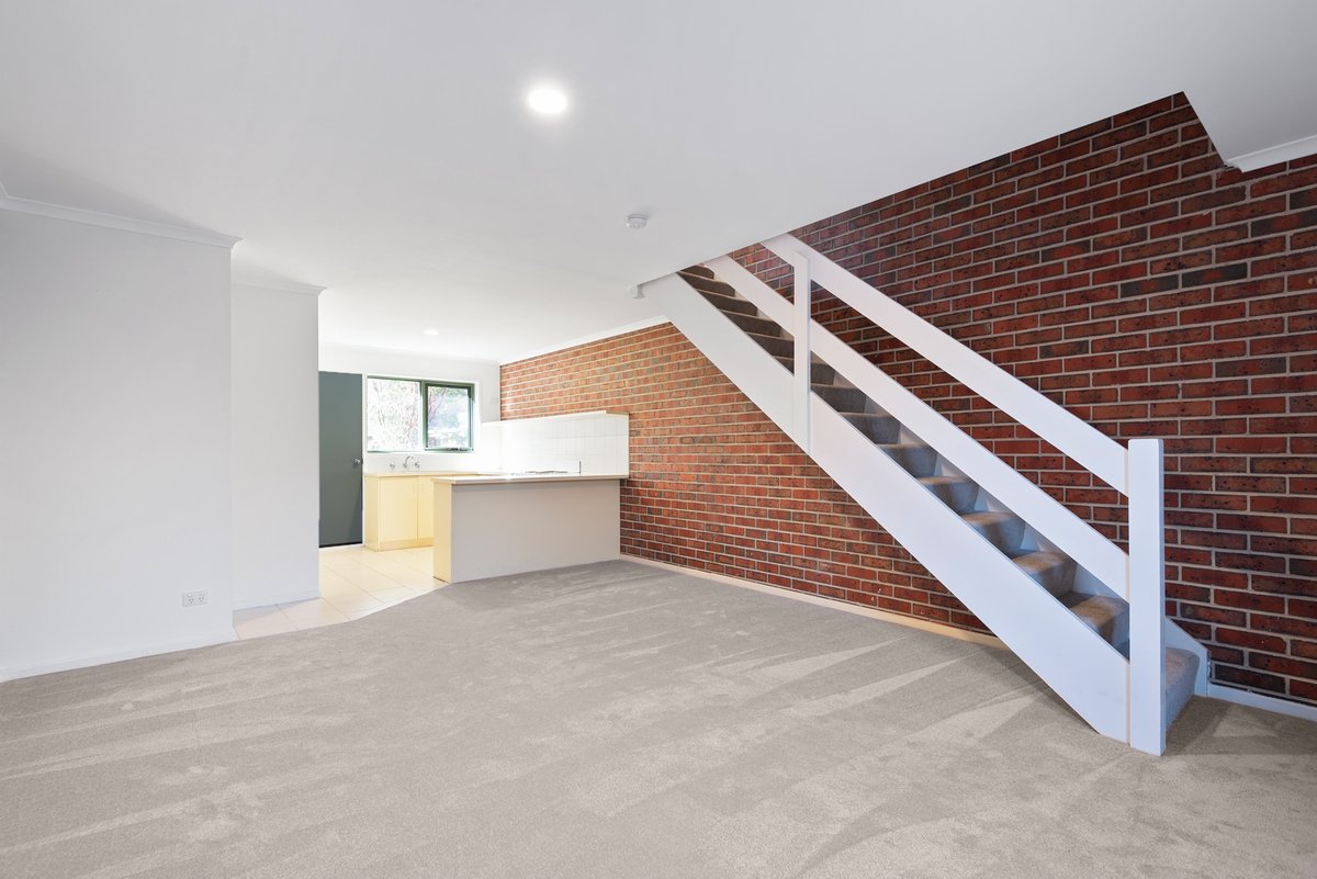 2 / 274 Nepean Highway Seaford - Residential for sale