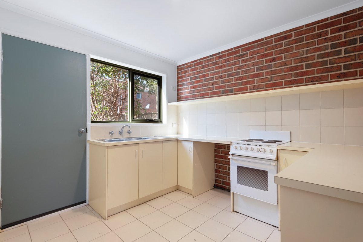 2 / 274 Nepean Highway Seaford - Residential for sale