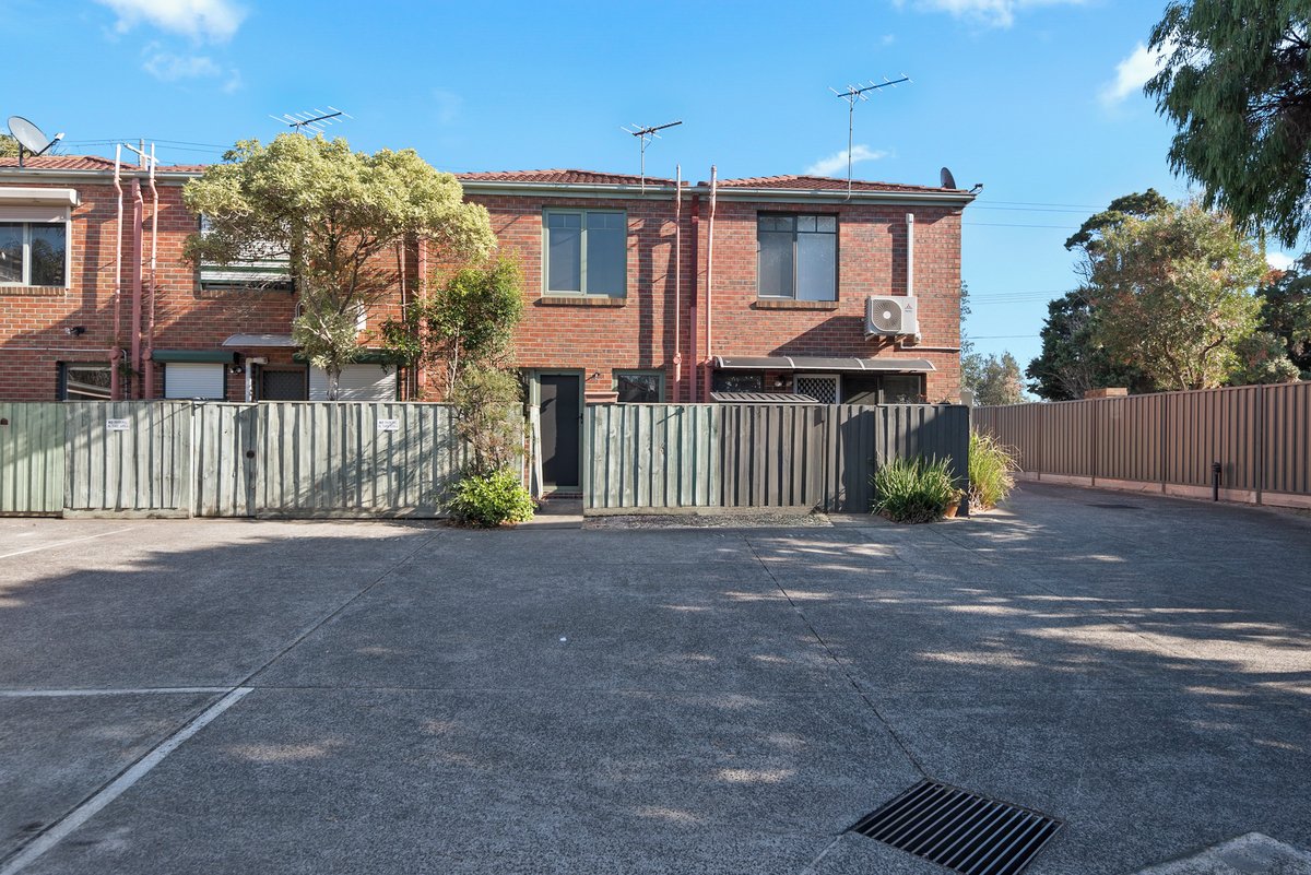 2 / 274 Nepean Highway Seaford - Residential for sale