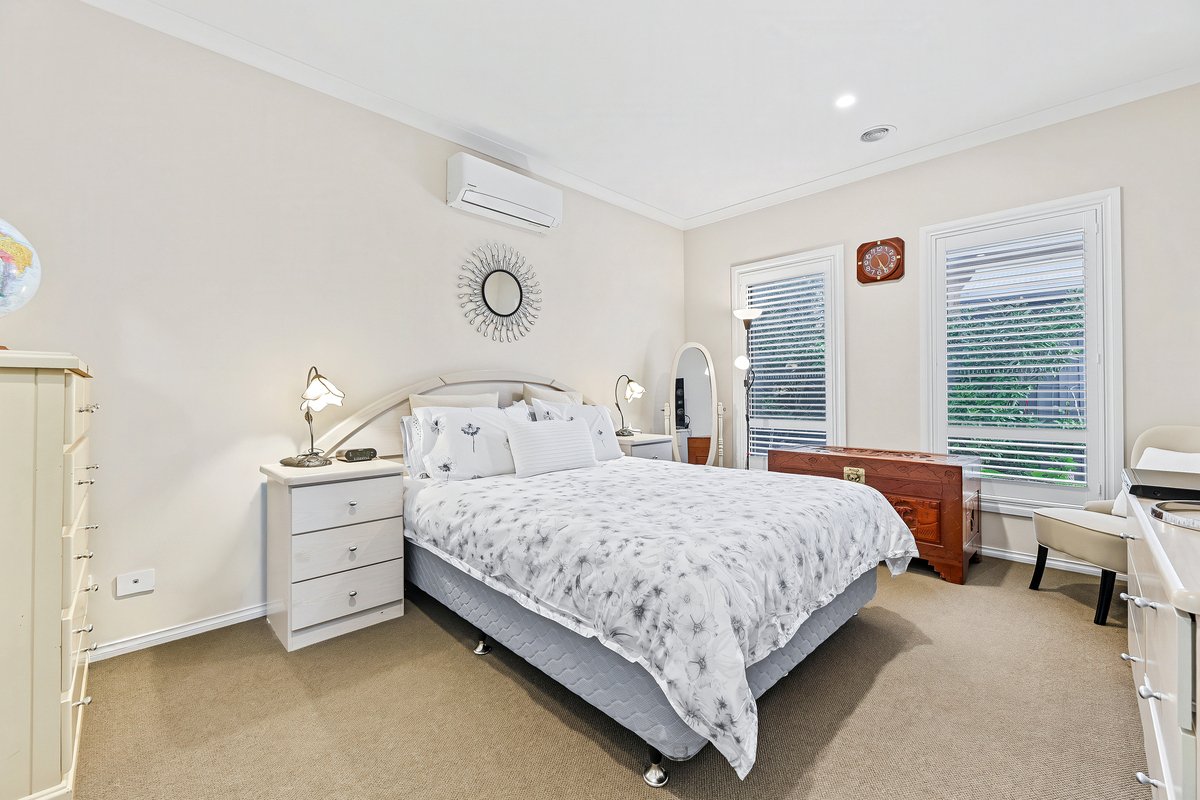 2 / 29 Saint Mitchell Circuit Mornington - Residential for sale