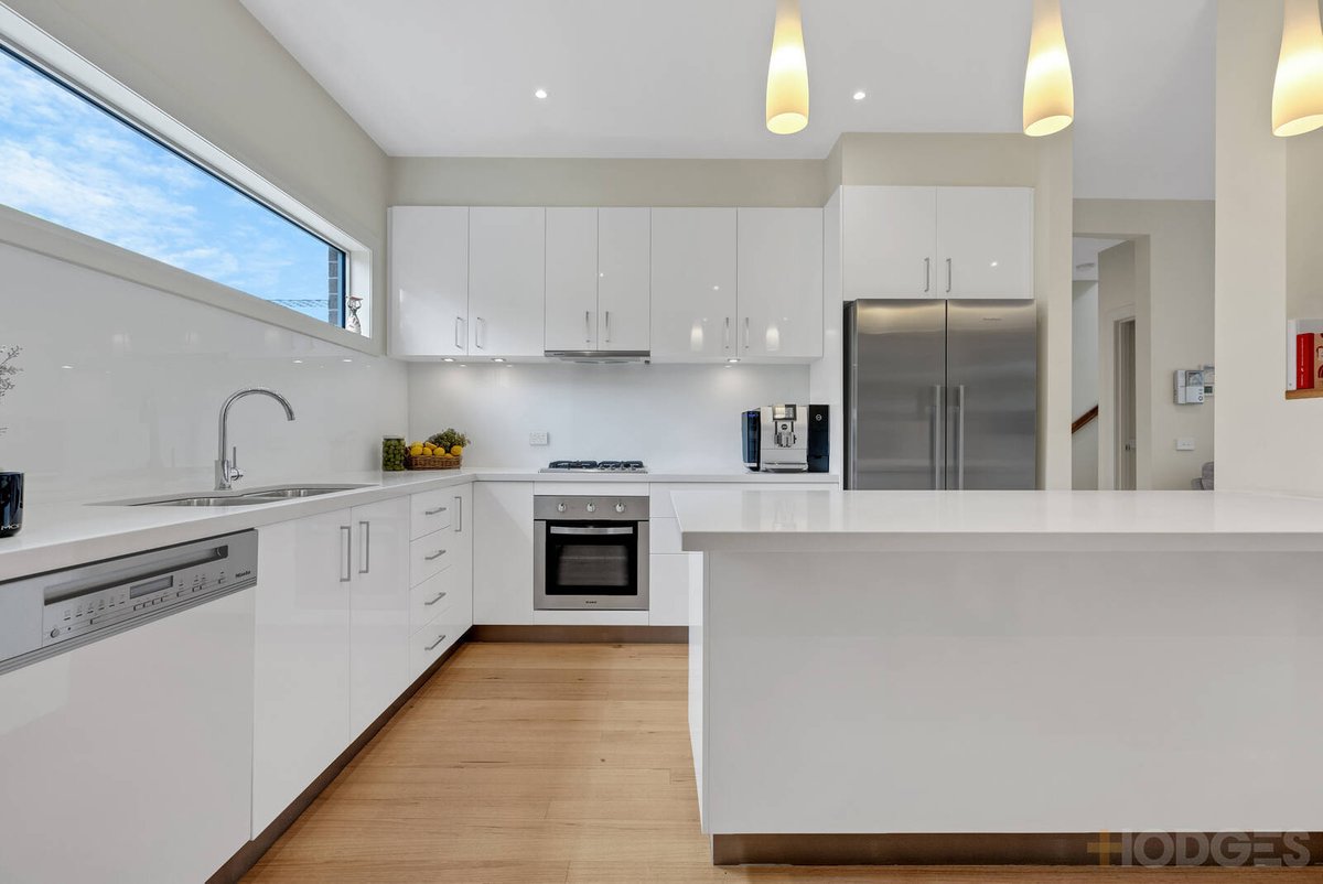 2 / 295 Bay Road Cheltenham - Residential for sale