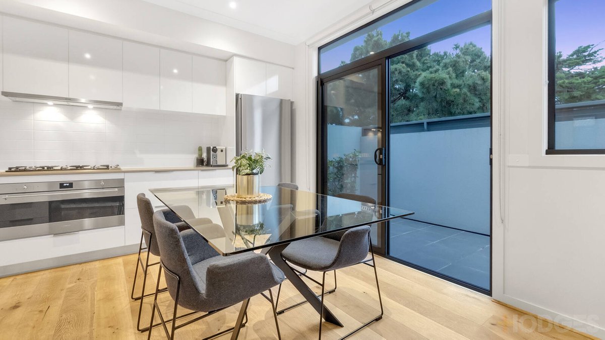 2 / 297 Station Street Chelsea - Residential for sale