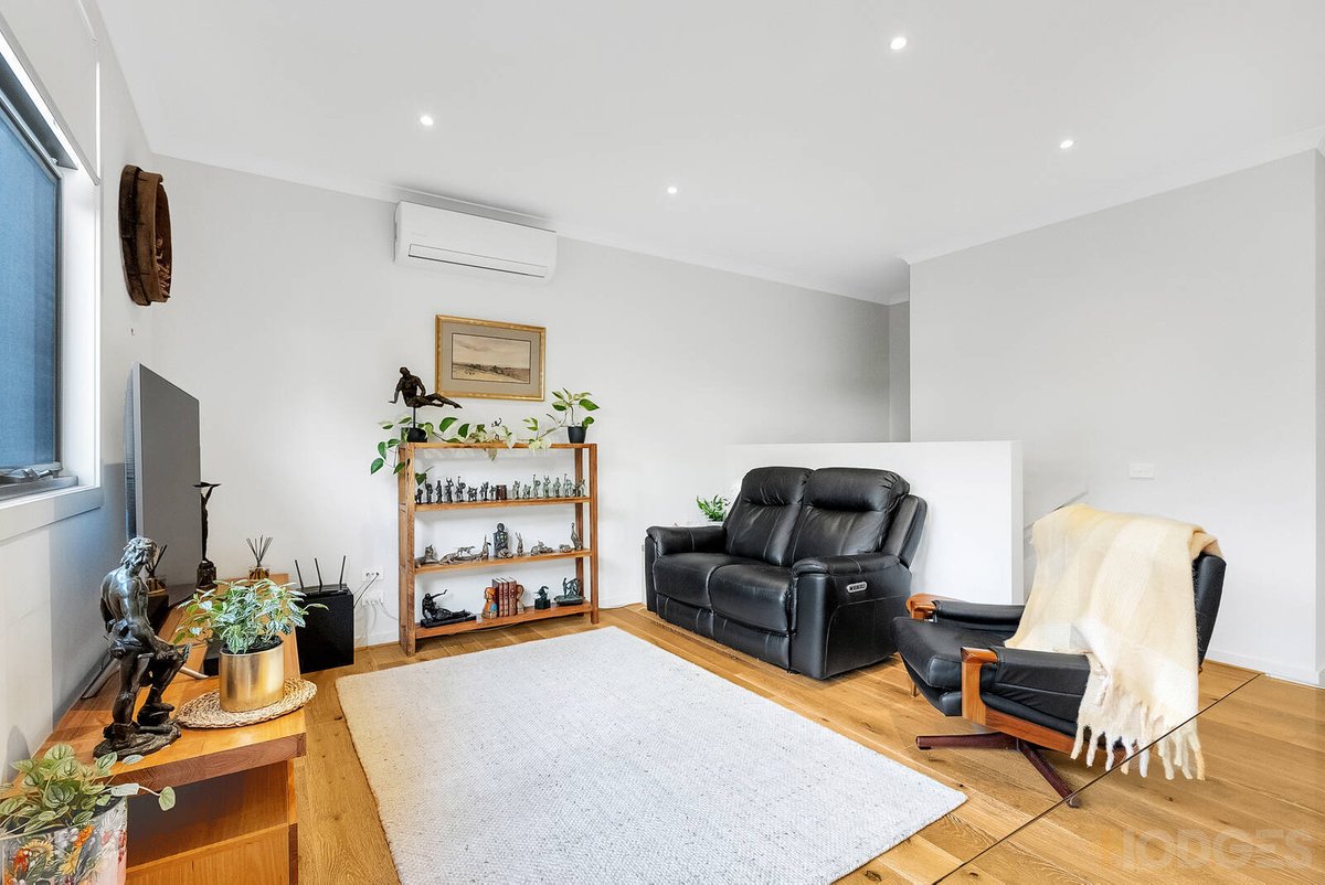 2 / 297 Station Street Chelsea - Residential for sale