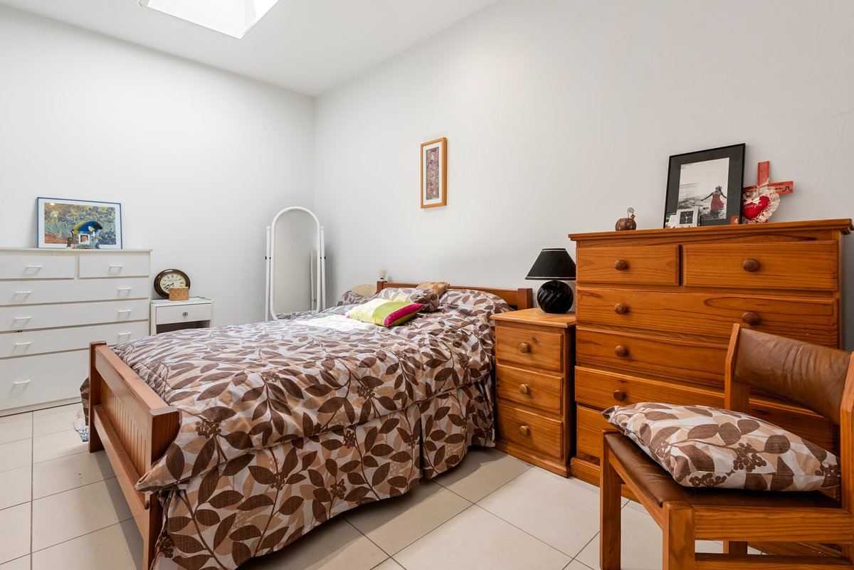 2299 & 2299A Point Nepean Road RYE - Residential for sale