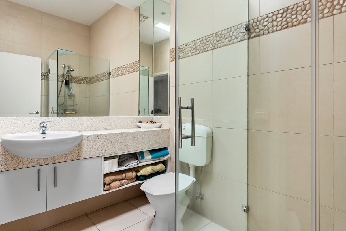 2299 & 2299A Point Nepean Road RYE - Residential for sale