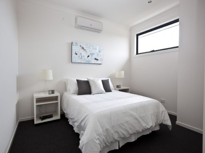2 / 2A Bishop Street KINGSVILLE - Residential for sale