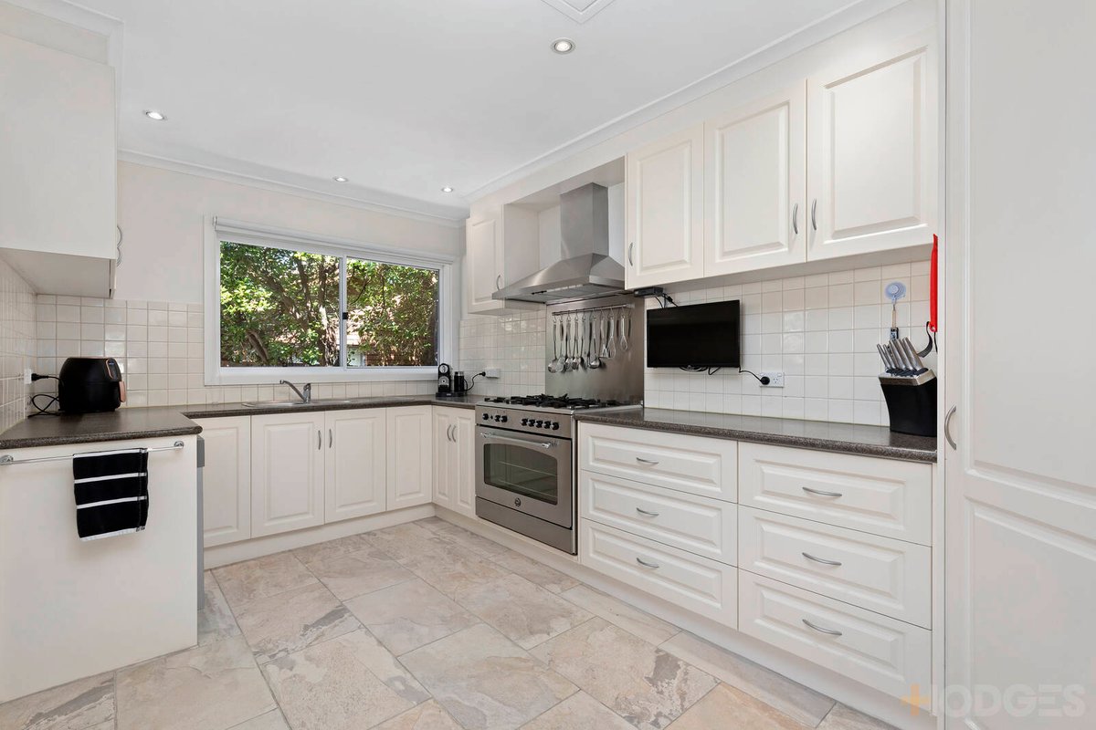 23 Balmoral Drive Parkdale - Residential for sale