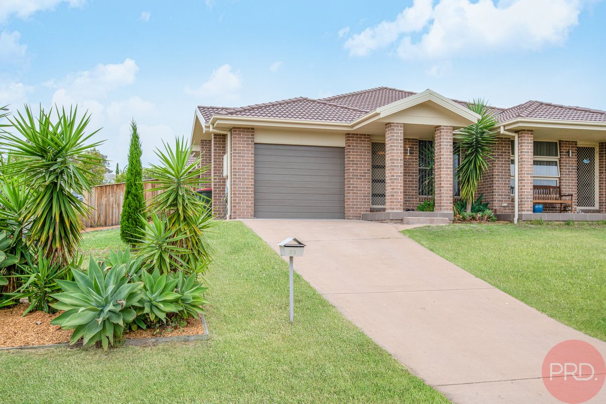 23 Carnarvon Circuit, EAST MAITLAND NSW 2323