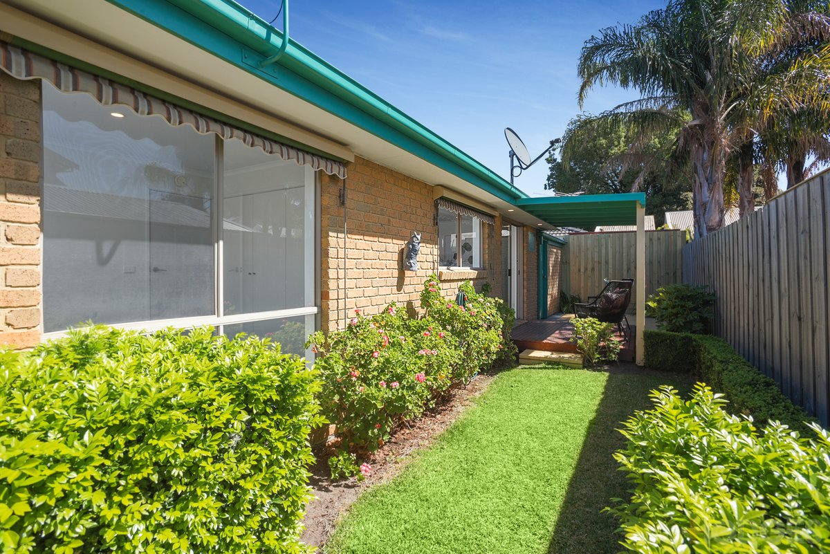 2 / 3 Ellen Street Parkdale - Residential for sale