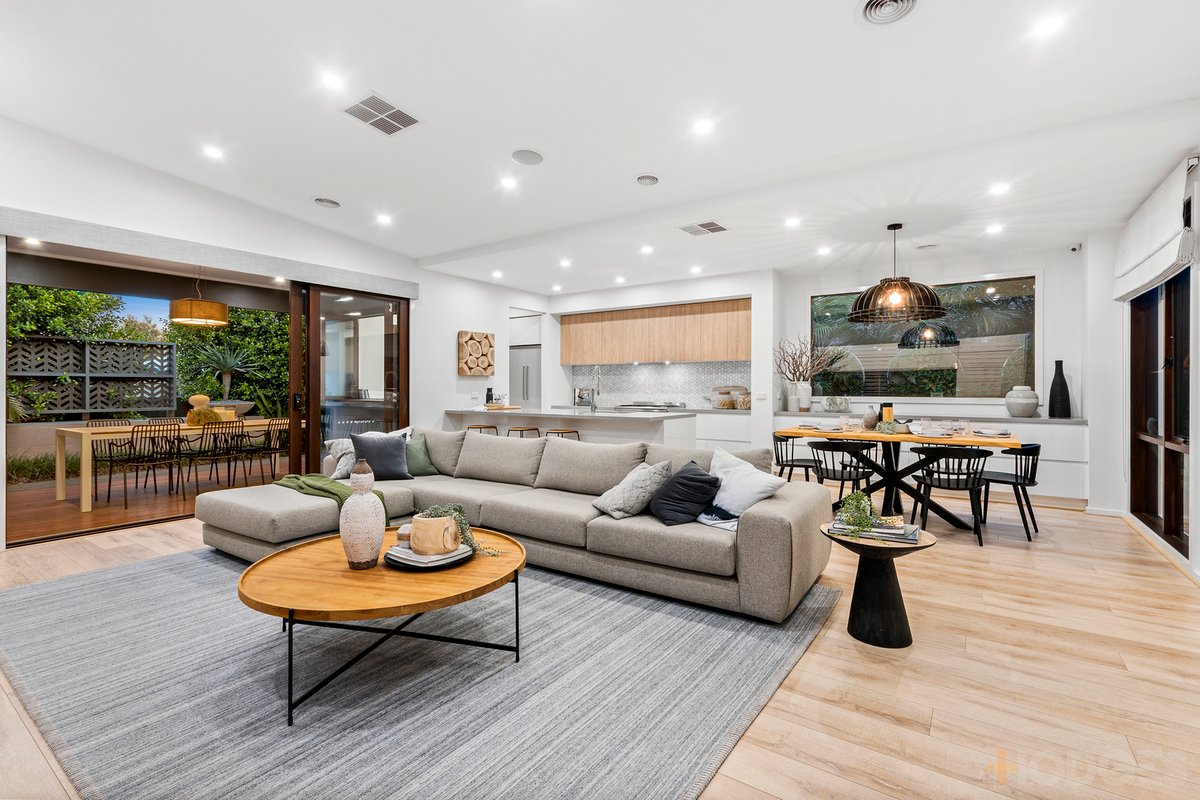 23 Elouera Street Armstrong Creek - Residential for sale