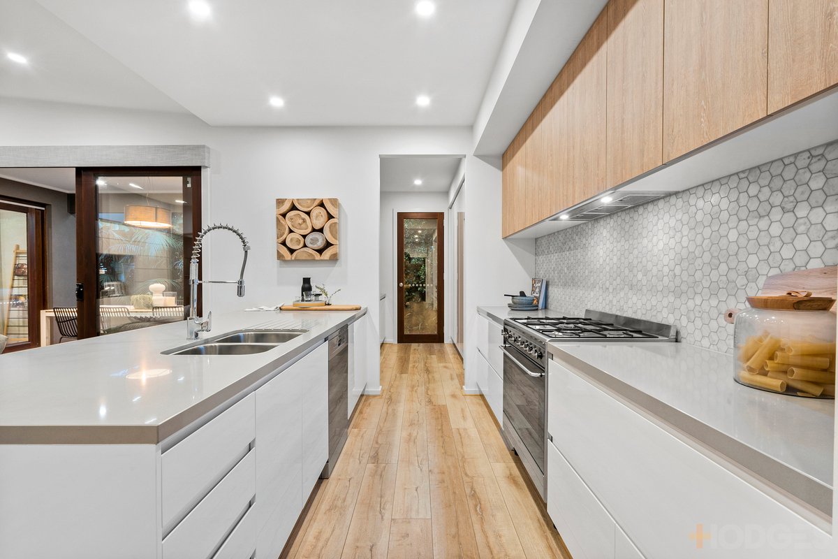 23 Elouera Street Armstrong Creek - Residential for sale