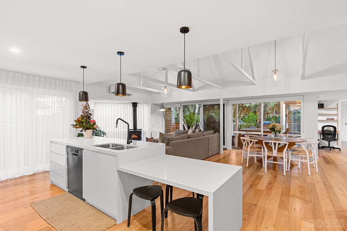 23 Emperor Drive Ocean Grove - Residential for sale