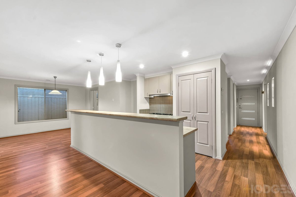 23 Greenaway Terrace Cranbourne East - Residential for sale