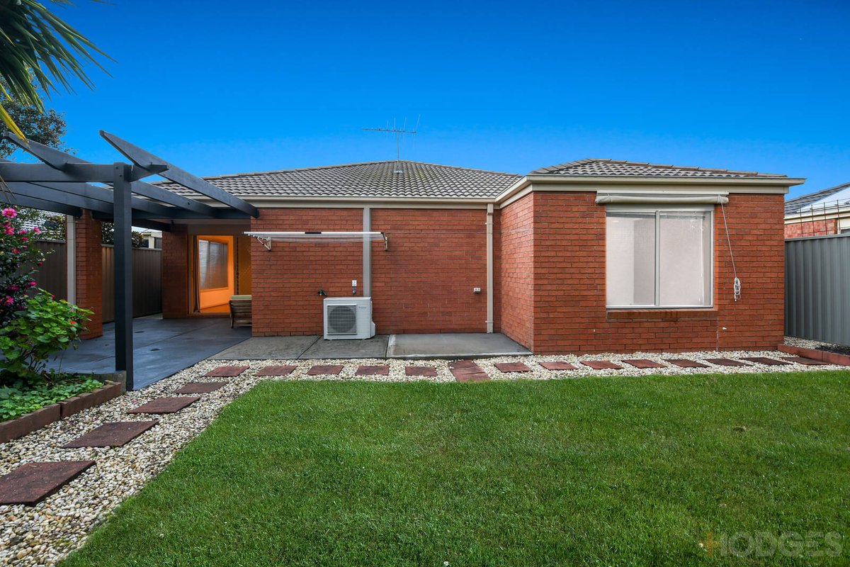 23 Greenaway Terrace Cranbourne East - Residential for sale