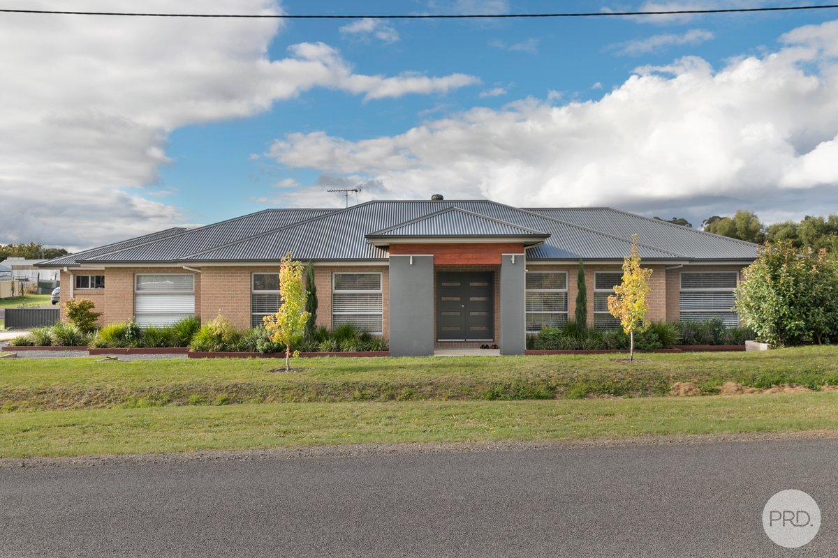23 Lynch Street, SMYTHESDALE VIC 3351