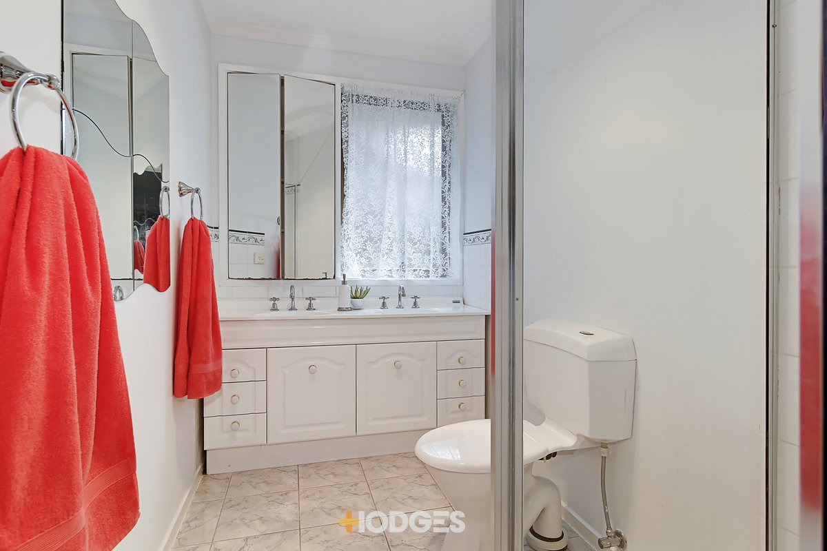 23 McKenzie Crescent Hoppers Crossing - Residential for sale