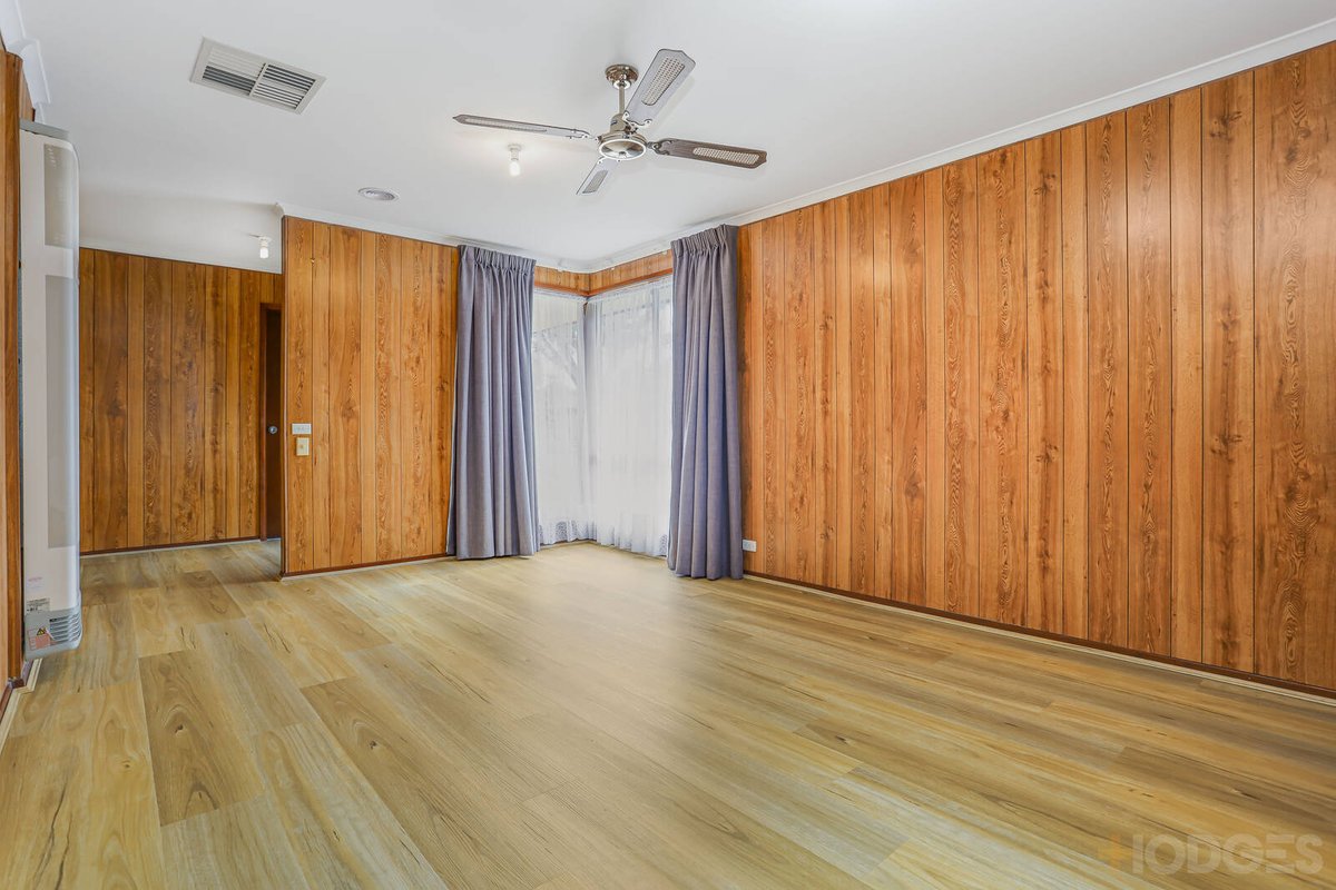 23 Parrakeet Road Werribee - Residential for sale