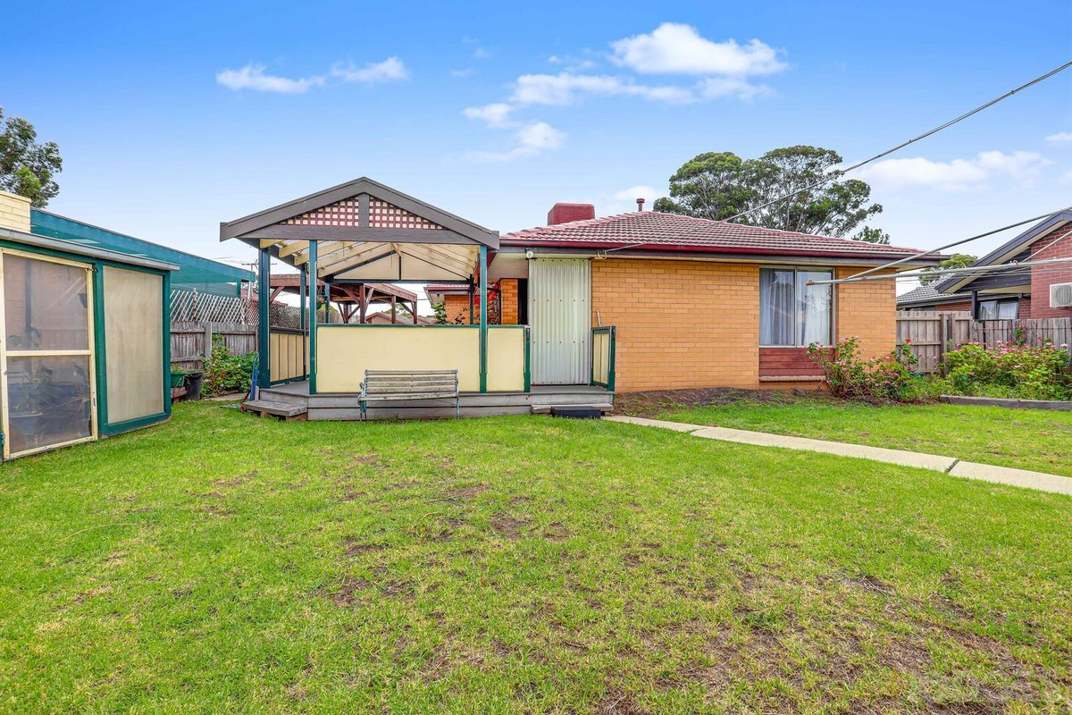 23 Parrakeet Road Werribee - Residential for sale